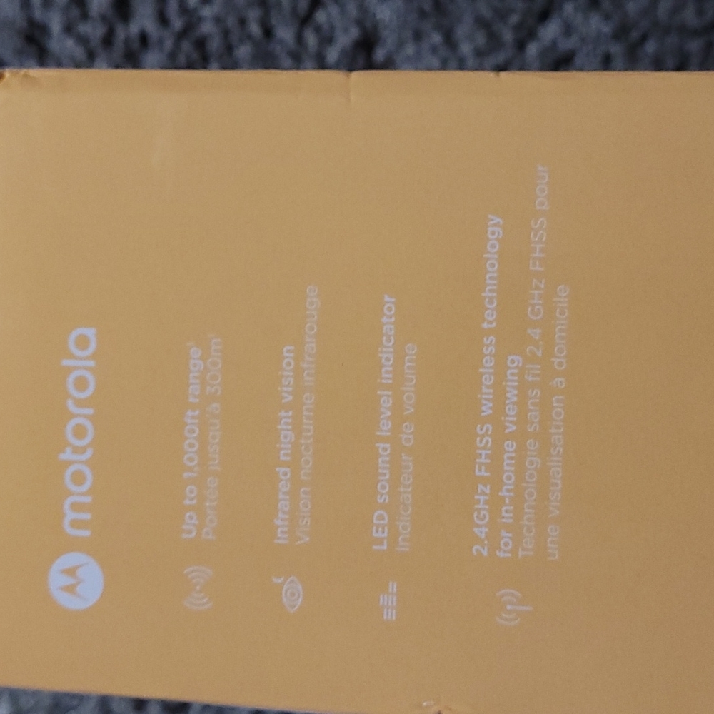 Motorola VM75 5.0" Video Baby Monitor - Picture 9 of 11